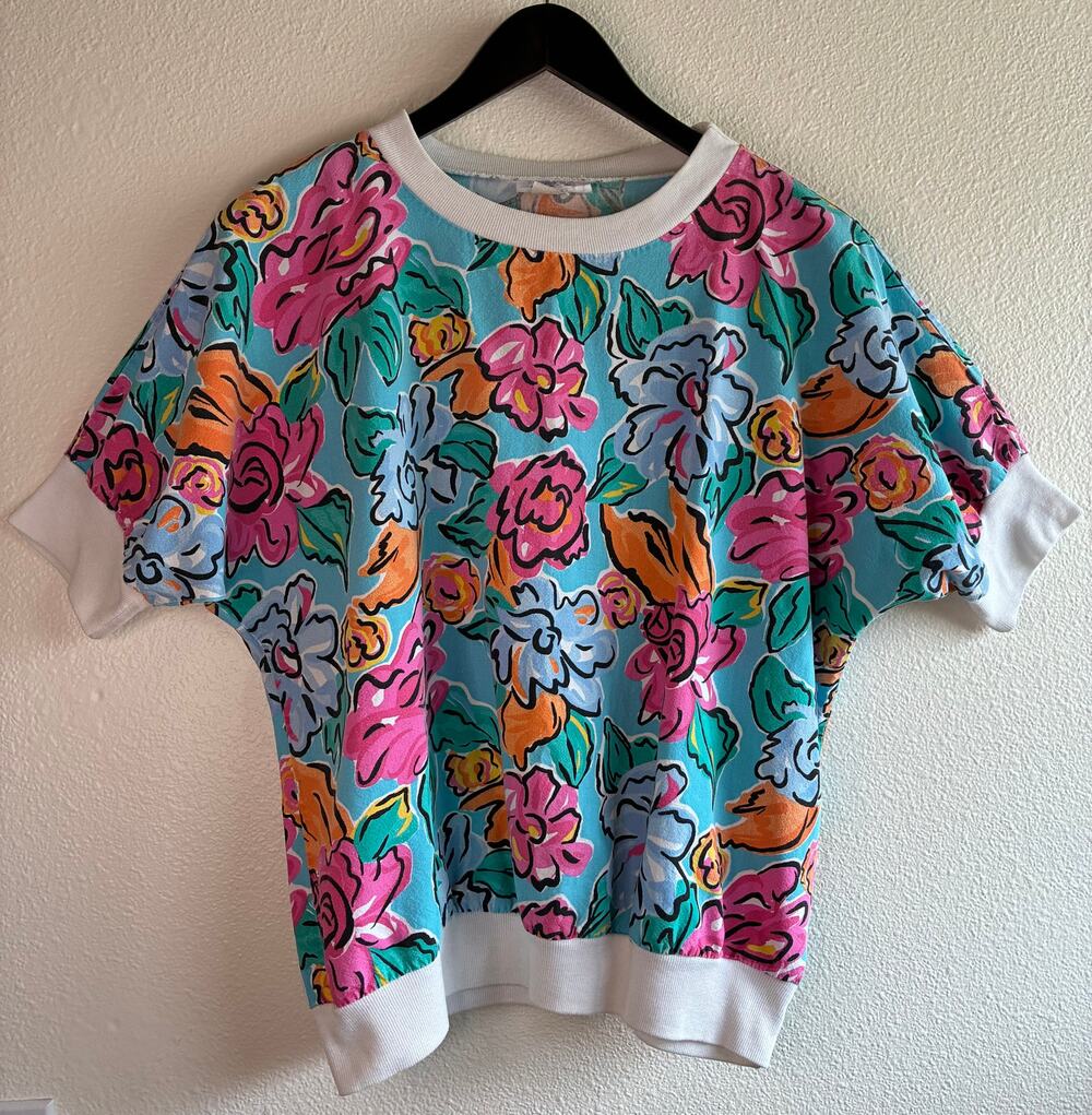 VTG 80s Coquille Graphic Floral Sweatshirt Style Short Sleeve Top | Size Large